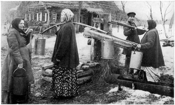 RUSSIAN PEASANTS